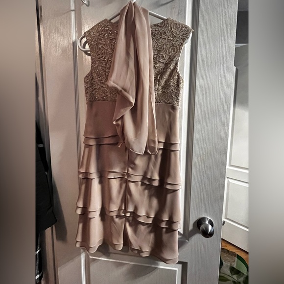 Jessica Howard dress size 8P - Picture 2 of 2